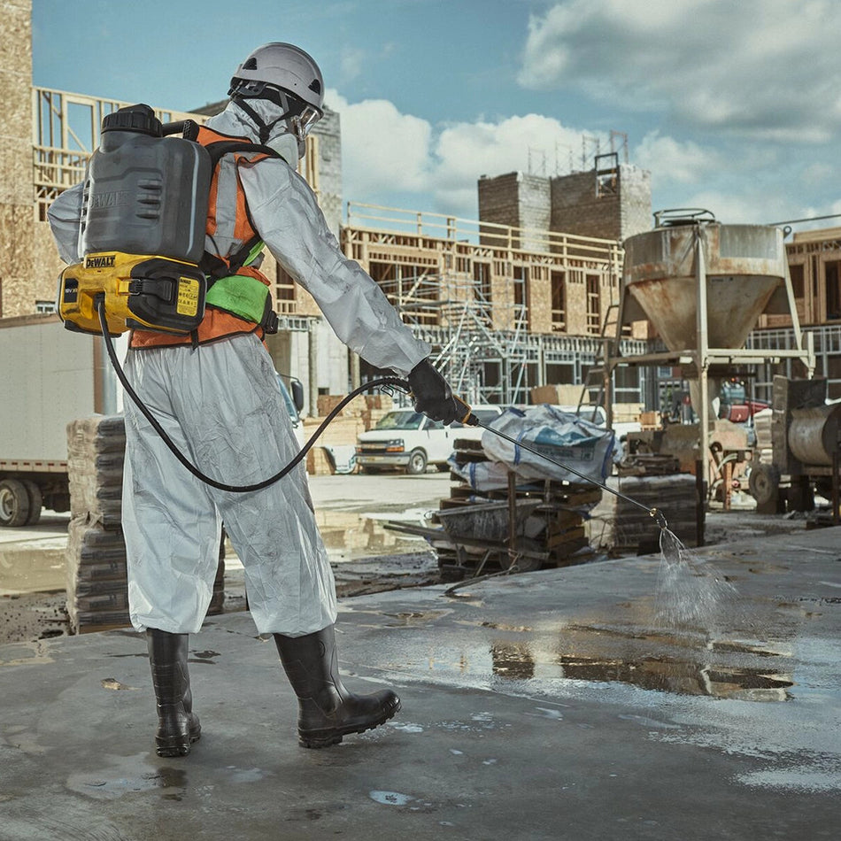 DeWALT 18v Concrete Chemical Sprayer - Bare Unit - DCCS1100N-XJ